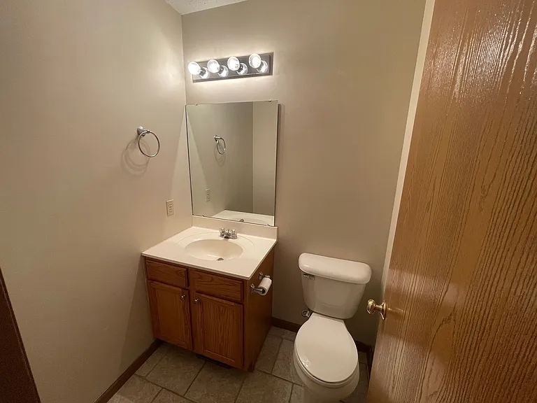 3029 Butterfield Ct — Photo 8