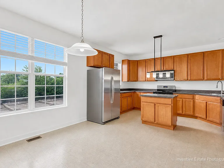 Kitchen Area 3