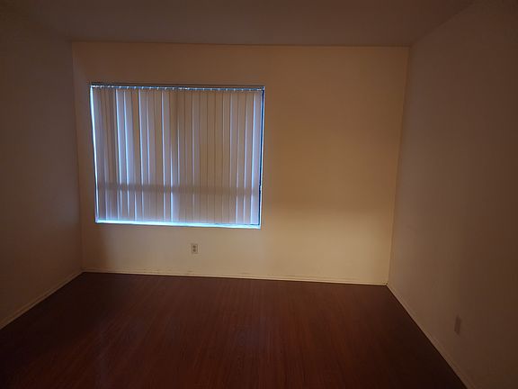 2nd image of 22100 Burbank Blvd Unit 120B