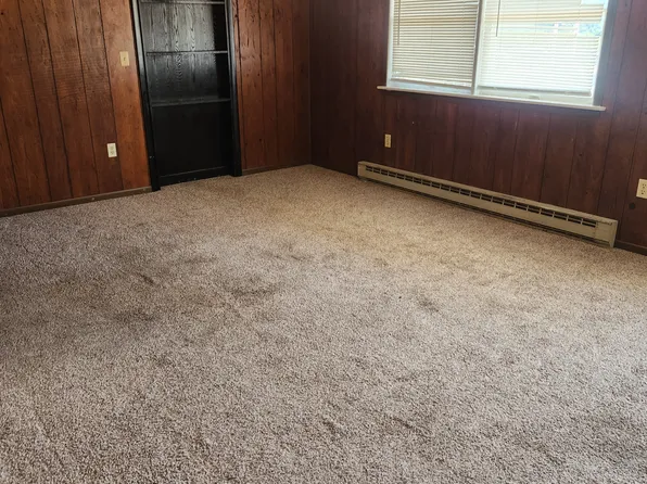 130 Spring St, Keyser, WV 26726