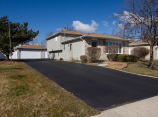 25728 S McCorkle Ave, Monee, IL 60449