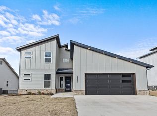 1204 Bunker Dr, Pea Ridge, AR 72751