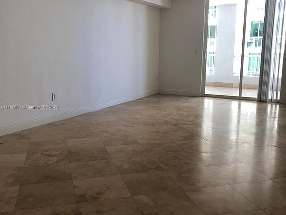 4th image of 170 SE 14th St APT 2304