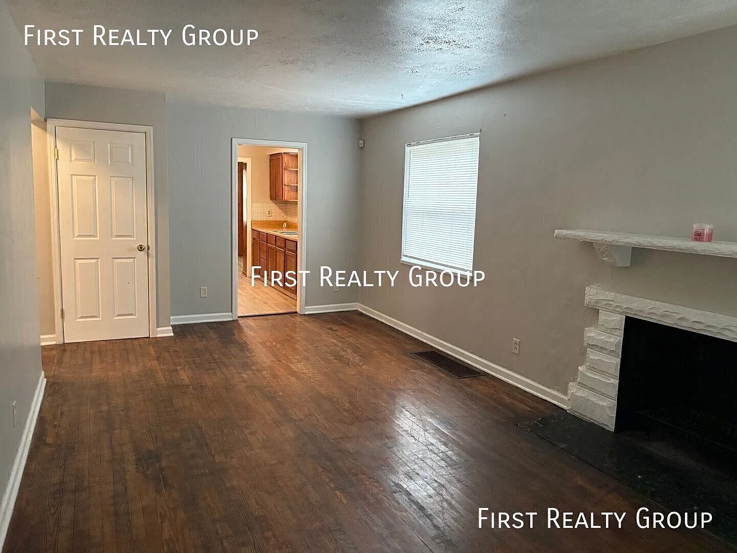 3 Bedroom, 1 Bath Home in Dayton, Move In Ready! — Photo 2