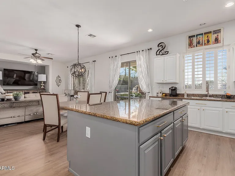 3749 W Whitehawk Ct — Photo 10