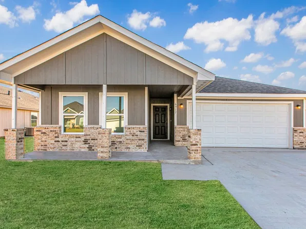 6917 Phoenix Dr, Abilene, TX 79606