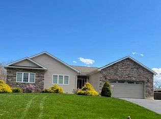 1306 Ridgewood Ave, Scranton, PA 18505