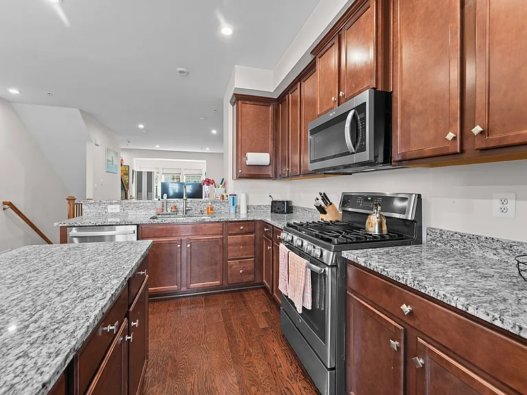 8114 Miner St — Photo 10