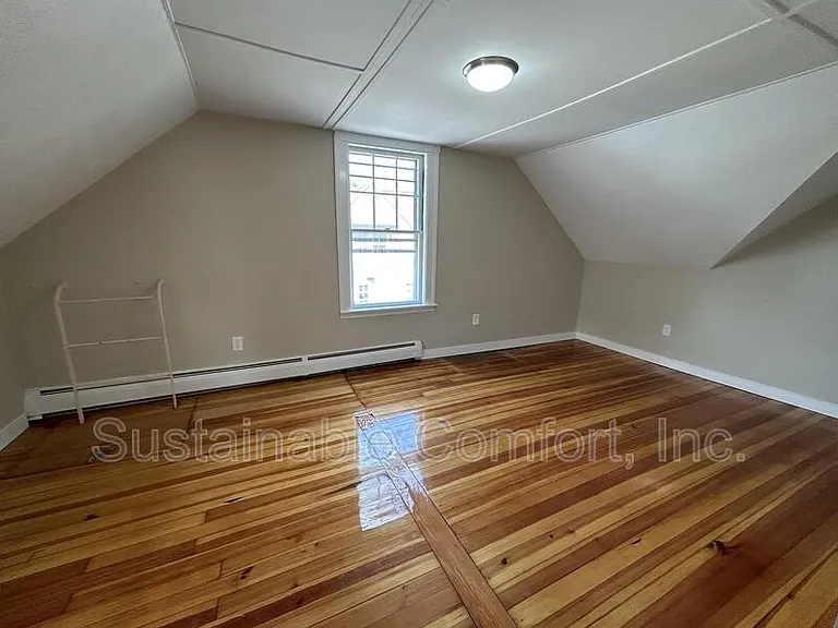 30 Roxbury St #3 — Photo 6