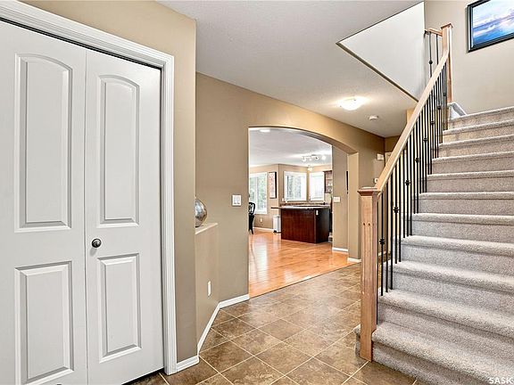 4th image of 110 Stepney CRESCENT