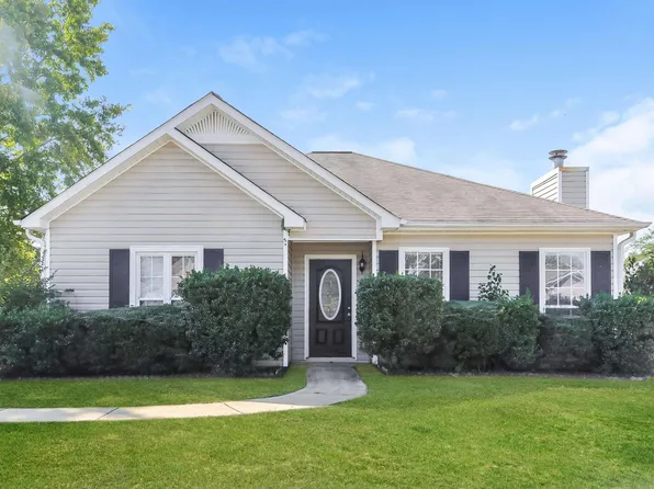 184 Cedar Bend Dr, Helena, AL 35080