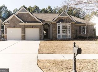 338 Southgate Dr, Locust Grove, GA 30248