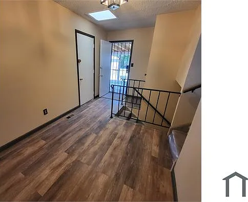 4 bed, 1841 sqft, $2,400 — Photo 3