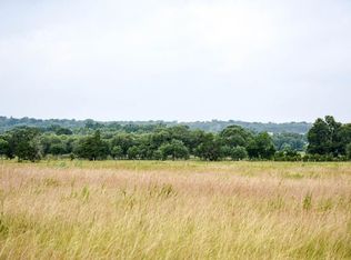 3000 Lomax Harmel Rd, Carmine, TX 78932