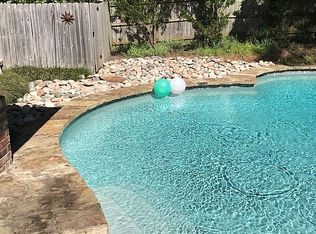 305 Lakeside Dr, Brandon, MS 39047