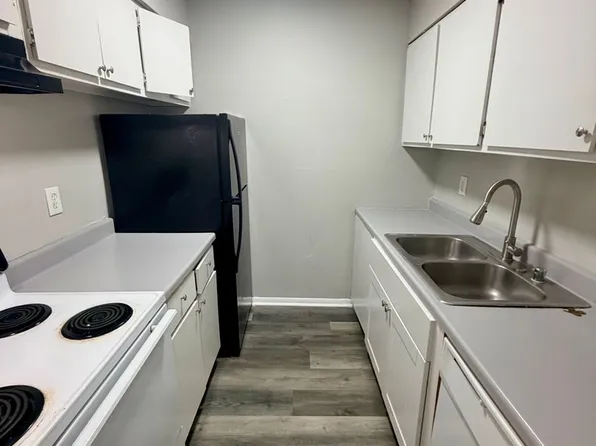 Flats at Devonport (Z3), 1349 Devonport Dr APT 39, Lexington, KY 40504