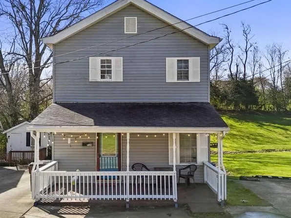 338 W Main St, Mount Sterling, KY 40353