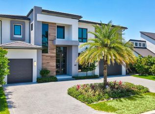 660 NE 29th Pl, Boca Raton, FL 33431