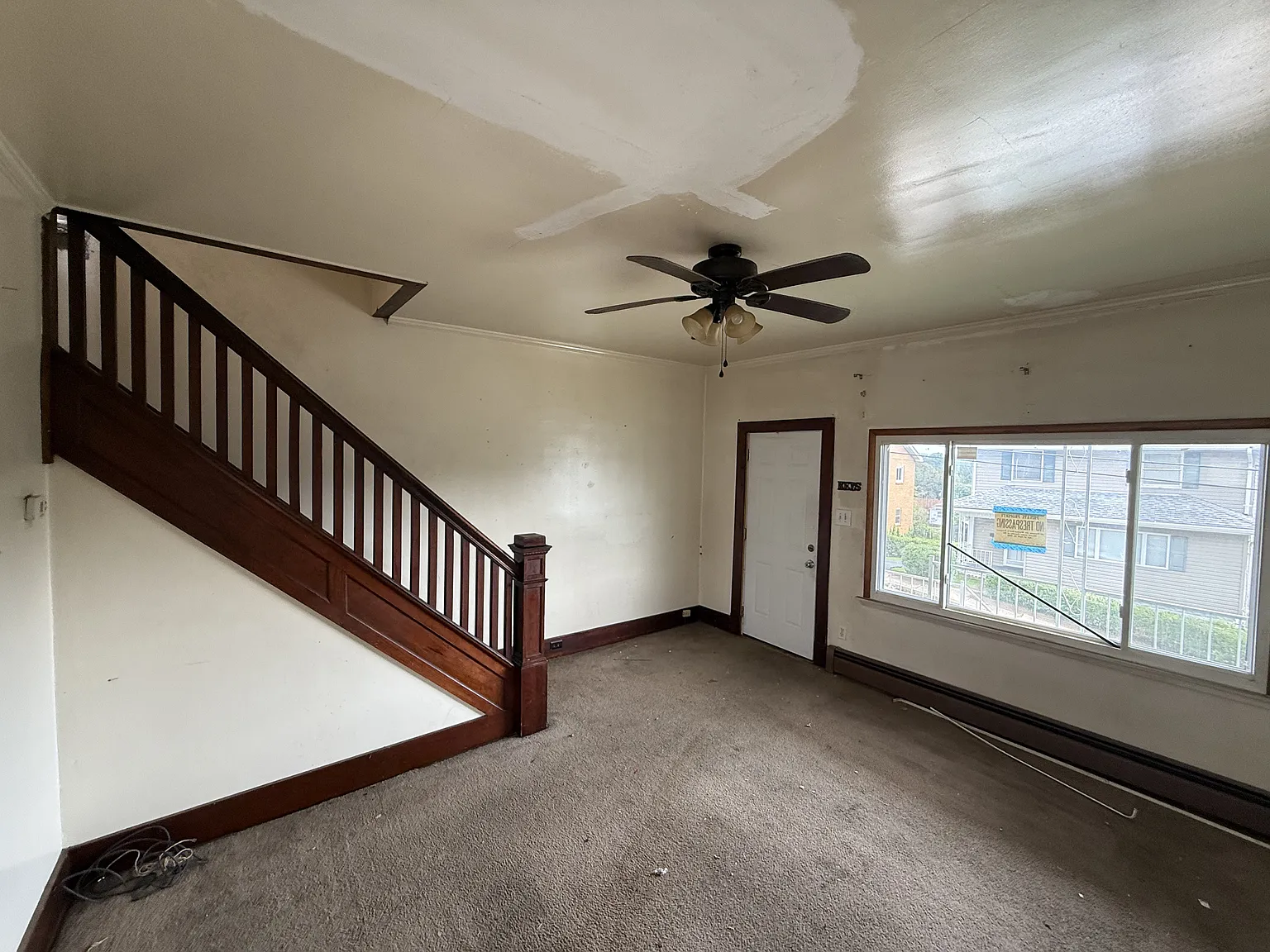 2 bed, 1400 sqft, $1,000 — Photo 2