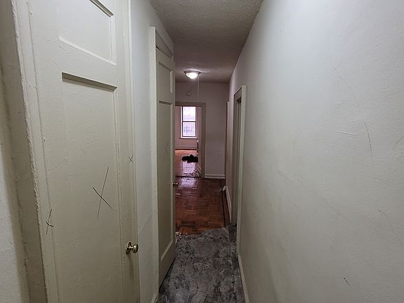 4th image of 2705 Grand Concourse #210