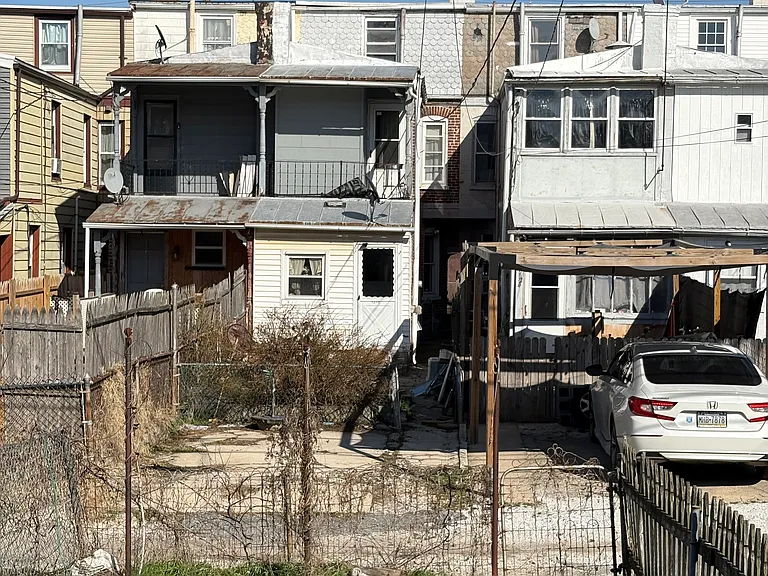 1411 Church St — Photo 11