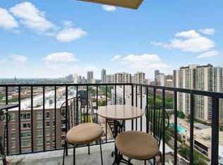 1212 N La Salle St #2306, Chicago, IL 60610