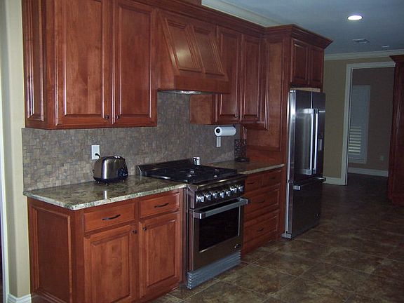 2nd image of 134 Bocage Dr