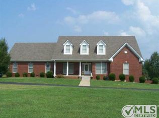 2103 Tom Fitzgerald Rd, Columbia, TN 38401