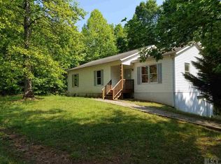 1315 Delwood Dr SW, Lenoir, NC 28645