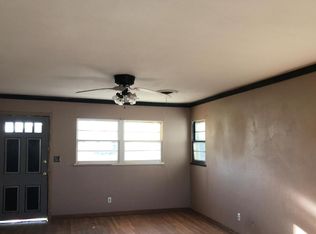 204 Plum Ave, Dumas, TX 79029