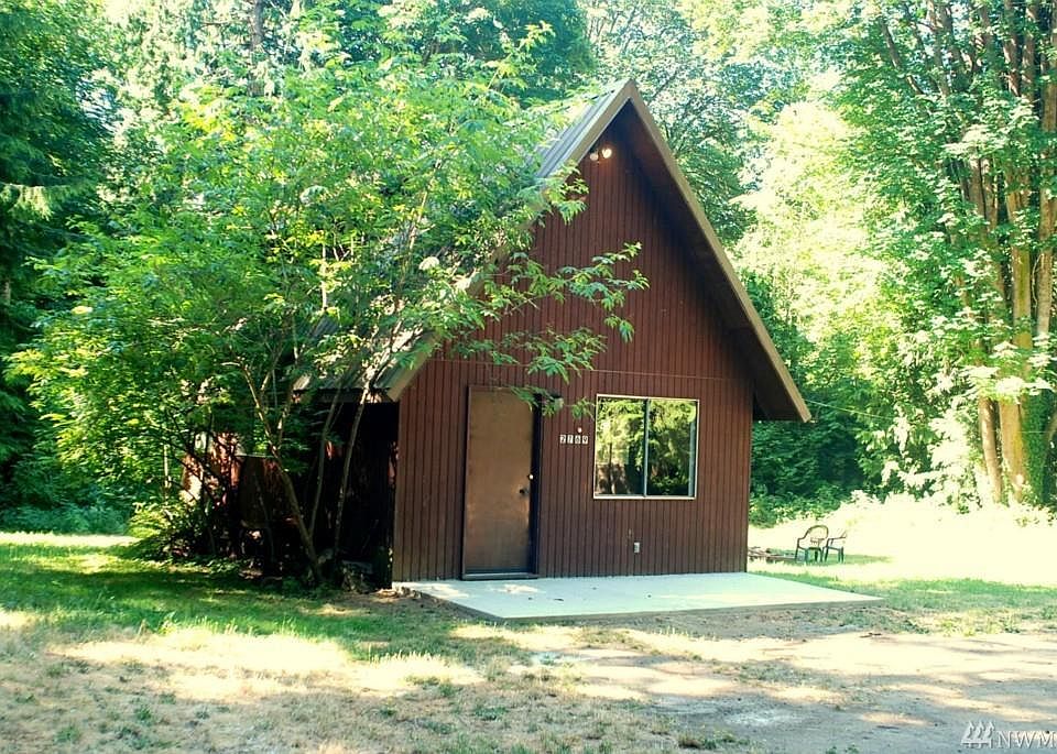 1st image of 2769 Sandy Dr