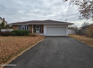 152 Hempstead Rd, Hamilton, NJ 08610