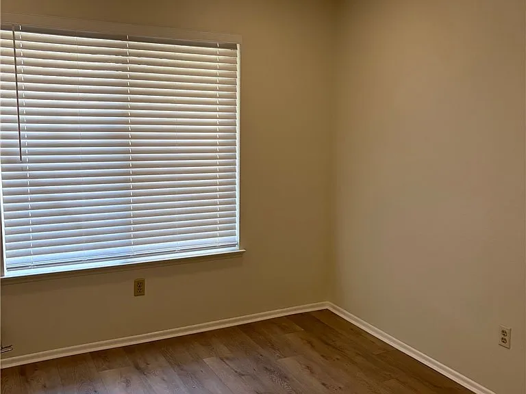 2727 Tropicana Dr #2727 — Photo 1