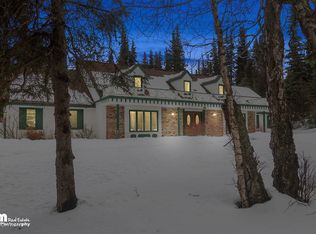 7201 Stamps Cir, Anchorage, AK 99507