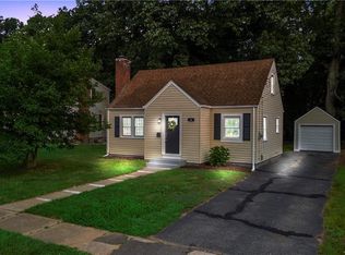 18 Thomas Dr, Manchester, CT 06040