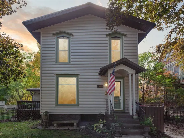 341 W Main St, Evansville, WI 53536