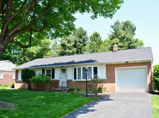 1547 Lambeth Rd, Lancaster, PA 17601