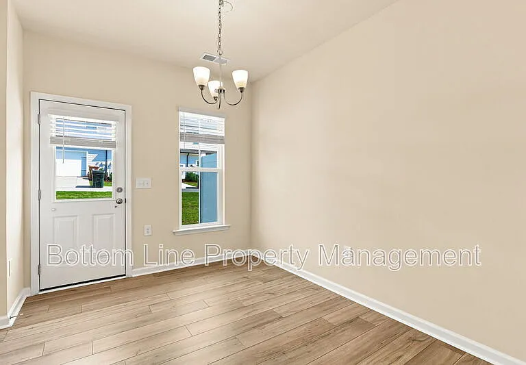 460 Glen Clova Dr — Photo 22