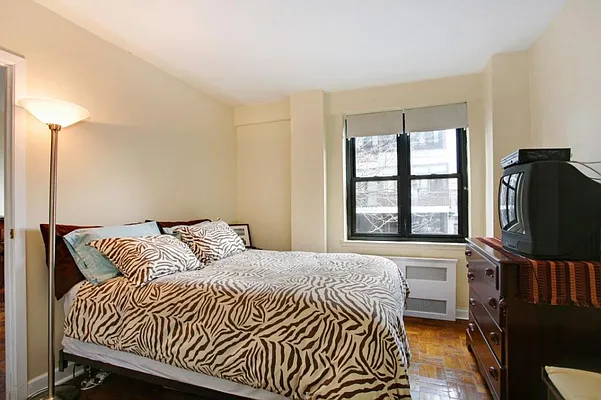 Sold by Corcoran | media 3