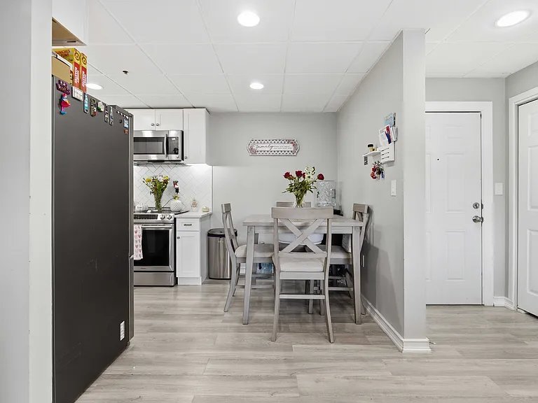 64 Foster St #305 — Photo 5
