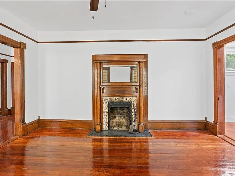 235 Elizabeth St NE #B — Photo 7