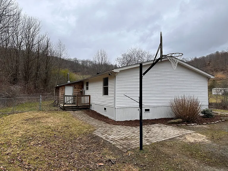 303 Baldwin Gap Rd — Photo 3