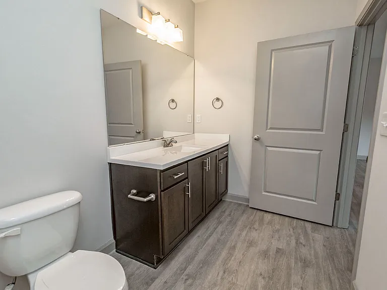 2918 North at Winstead Commons — Photo 16