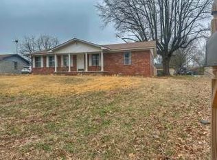 1113 N 6th St, Dardanelle, AR 72834