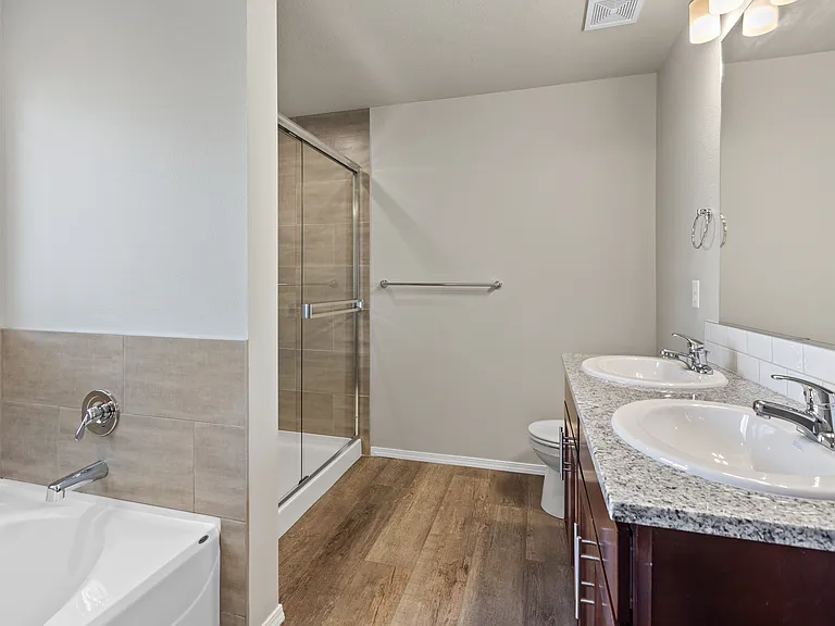 8315 N Phoebe Ct — Photo 5