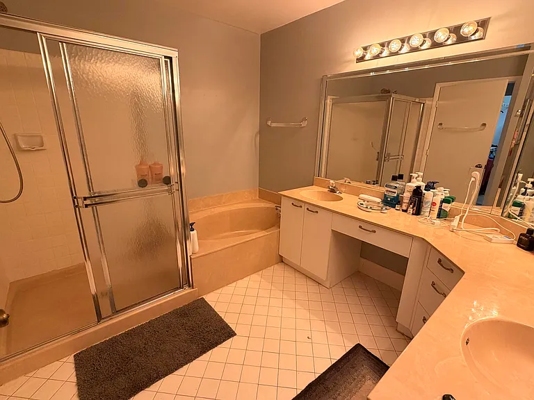 5136 Floria Dr #G — Photo 13