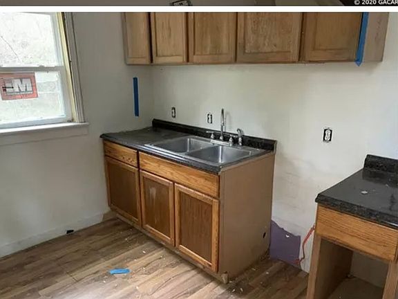 5th image of 14426 NE 160th Ave