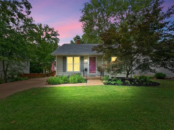 336 E Glendale Rd, Saint Louis, MO 63119