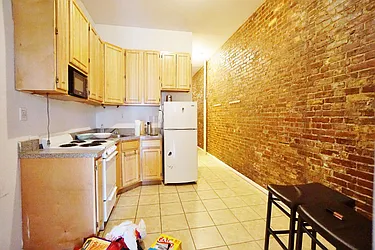 Rented by Best Apartments North Inc