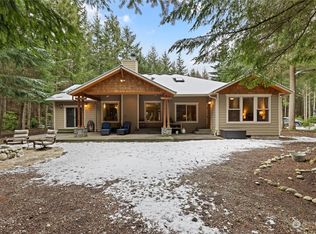 167 Parker Woods Ln, Coupeville, WA 98239